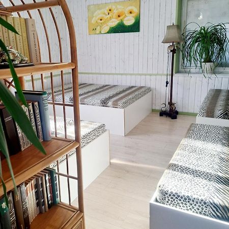 Deguciai  Kryzbarkas旅馆 外观 照片