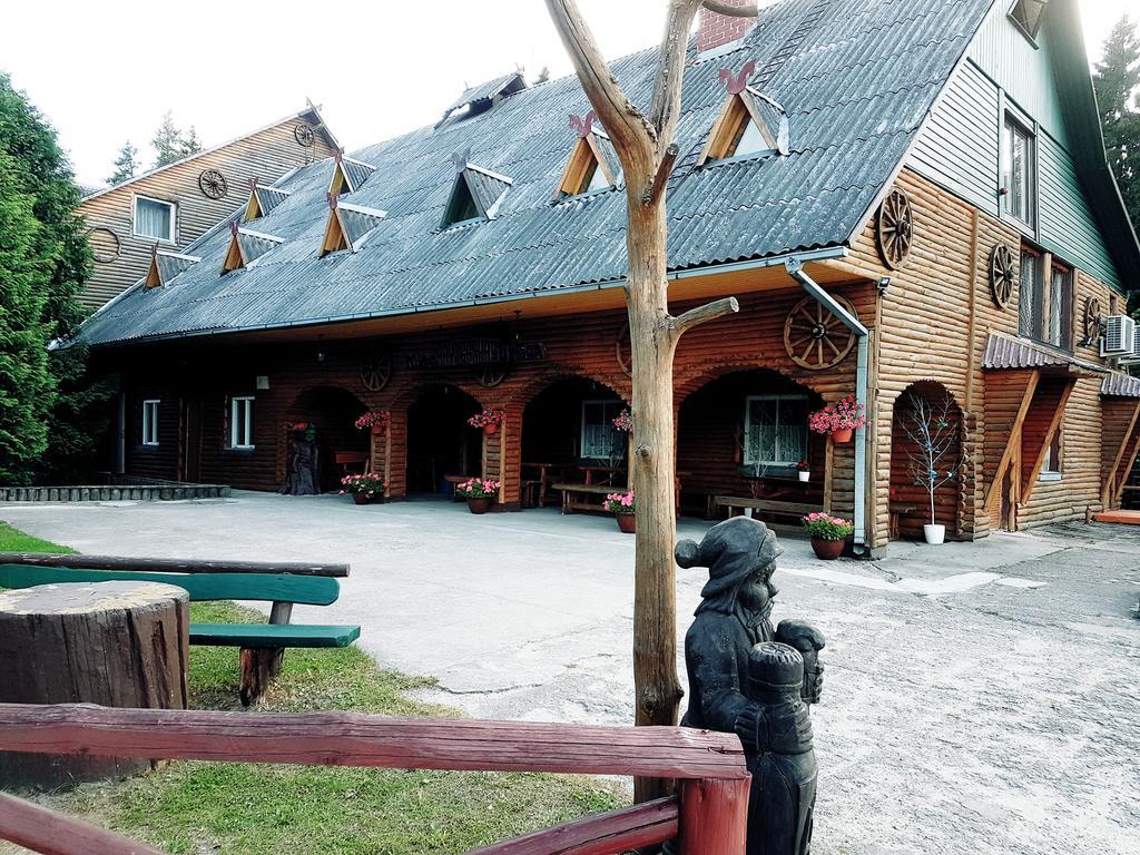 Deguciai  Kryzbarkas旅馆 外观 照片